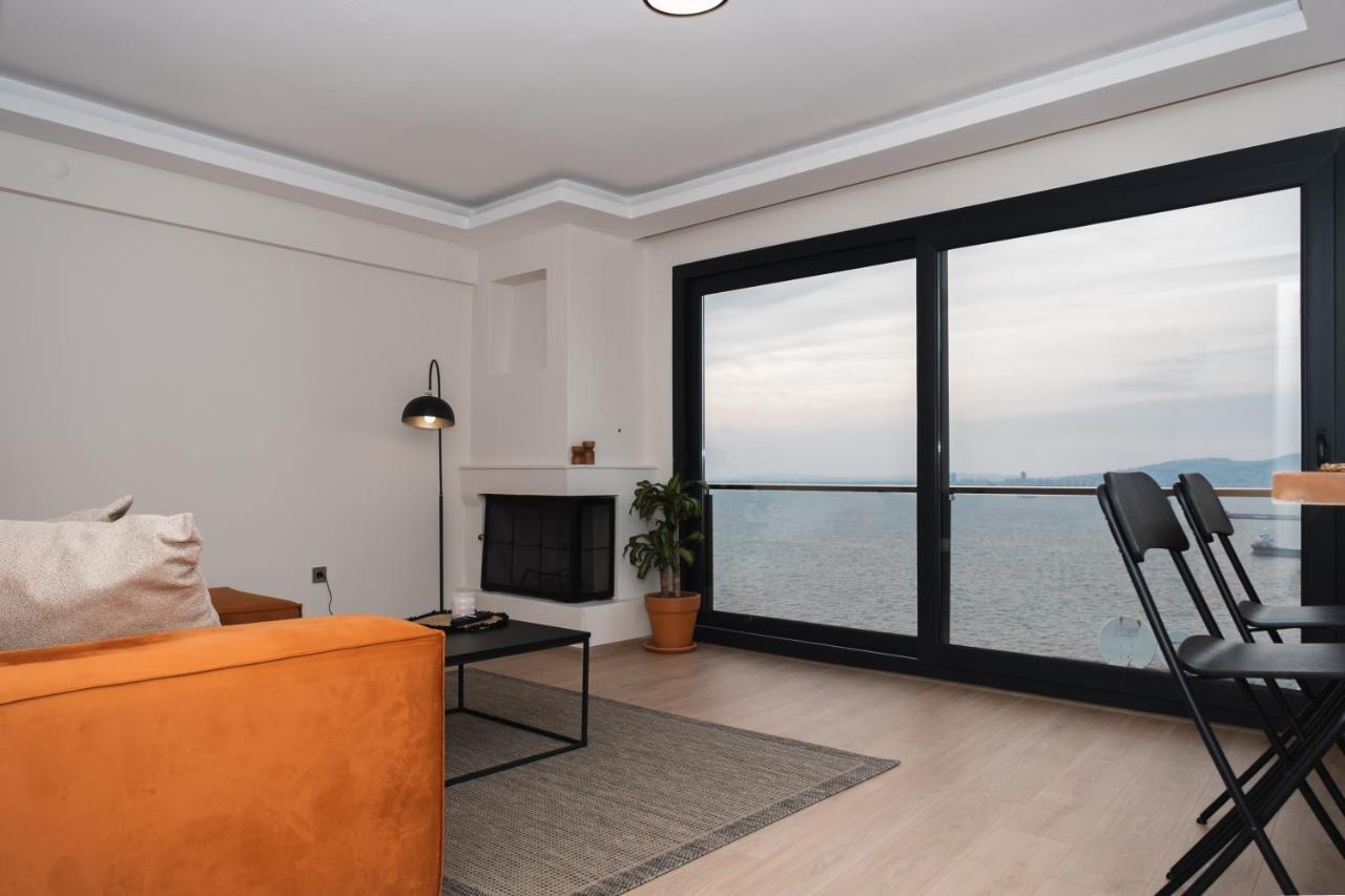 Near The Historical Elevator With A Sea View *