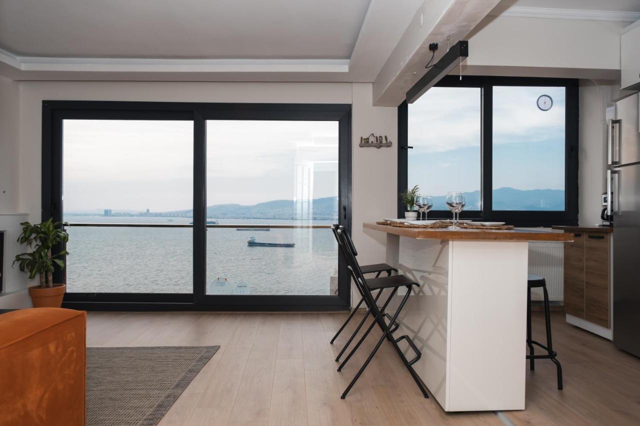 Near The Historical Elevator With A Sea View Appartement *