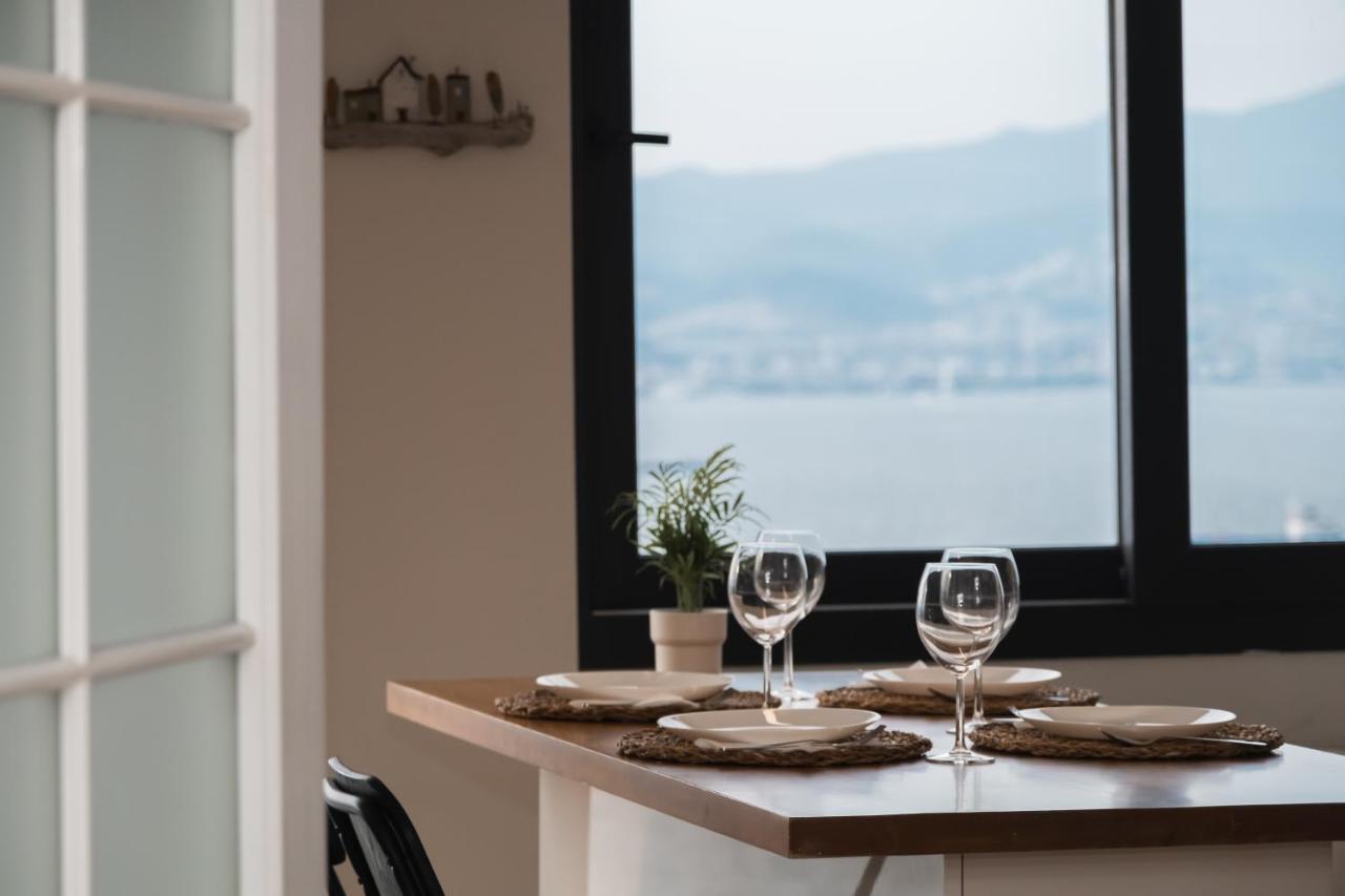 Appartement Near The Historical Elevator With A Sea View *